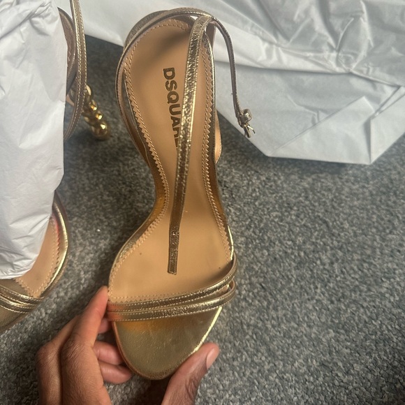 DSQUARED GOLD HEELS SIZE 38 worn once - Picture 2 of 9